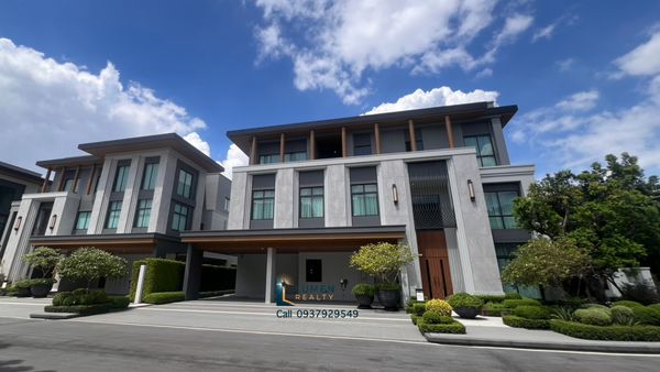 The Very Last Unit 🔥 Luxury 5-bedroom Pool Villa at the CINQUIÈME Krungthep Kreetha