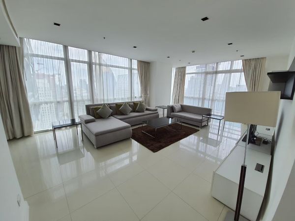 ⚡ ราคาสุดว้าว! ราคาดีที่สุดในตึก Athenee Residence 3 Bed 3 Bath 178.14 sqm 150,000 ติดต่อ 0968623850 ⚡