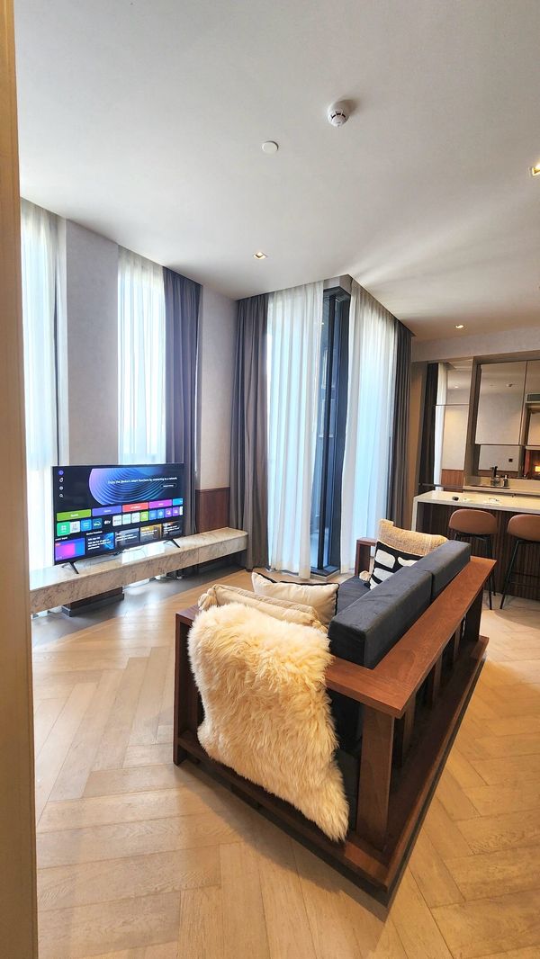 +++เช่าด่วน+++  The Reserve Sathorn ** 1ห้องนอน  ขนาด 56 ตรม. แต่งครบพร้อมเข้าอยู่!!!