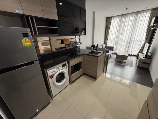 For Rent 1Bed High Floor