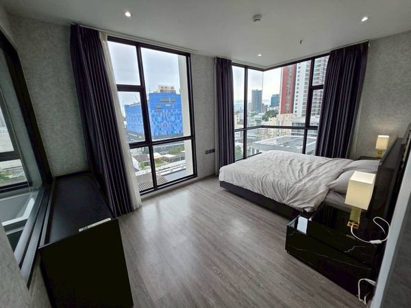 Unit Available at RHYTHM EKKAMAI–Multiple units available—prices negotiable!