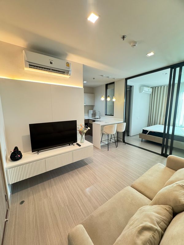 Life Sathorn Sierra Condo ห้องว่างพร้อมให้เช่า 1 ห้องนอน เฟอนิเจ้อรครบ ใกล้ bts ตลาดพลู