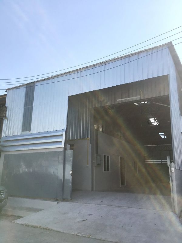 ✨For Rent, – BRAND NEW WAREHOUSE 📐 Warehouse Area: 280 sq.m.📍 Thepharak, Samut Prakan – Only 200 meters from the Main Road
