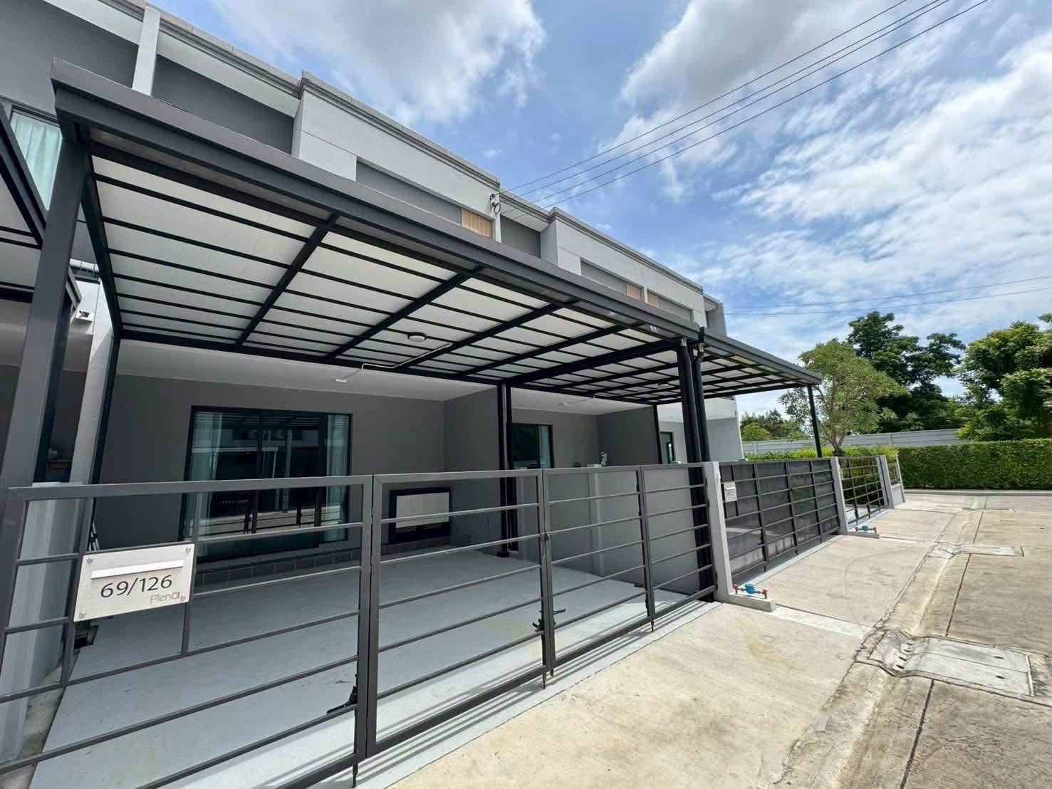 For Rent Townhome Pleno Sukhumvit-Bangna 2 For Rent Townhome Pleno Sukhumvit-Bangna 2