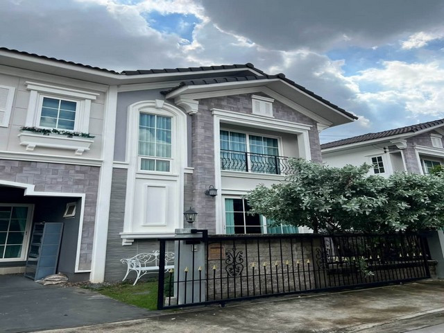 Code C7326 🏠Beautifully decorated house, ready to move in immediately, Golden Neo Bangna-Suan Luang detached house. Code C7326 🏠Beautifully decorated house, ready to move in immediately, Golden Neo Bangna-Suan Luang detached house.