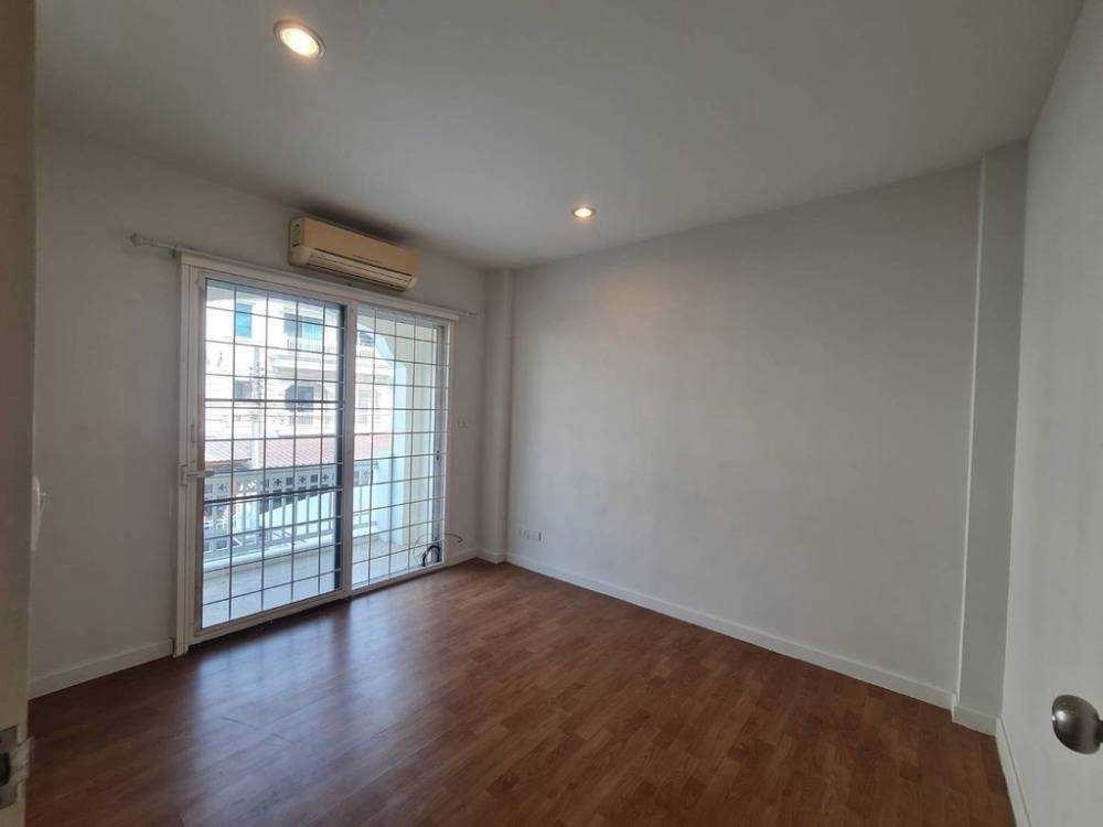 Townhome for Rent/Sale: The Metro Sathorn-Kanlapaphruek  🚇🧑🏼‍🎄💯 – รูปที่ 4