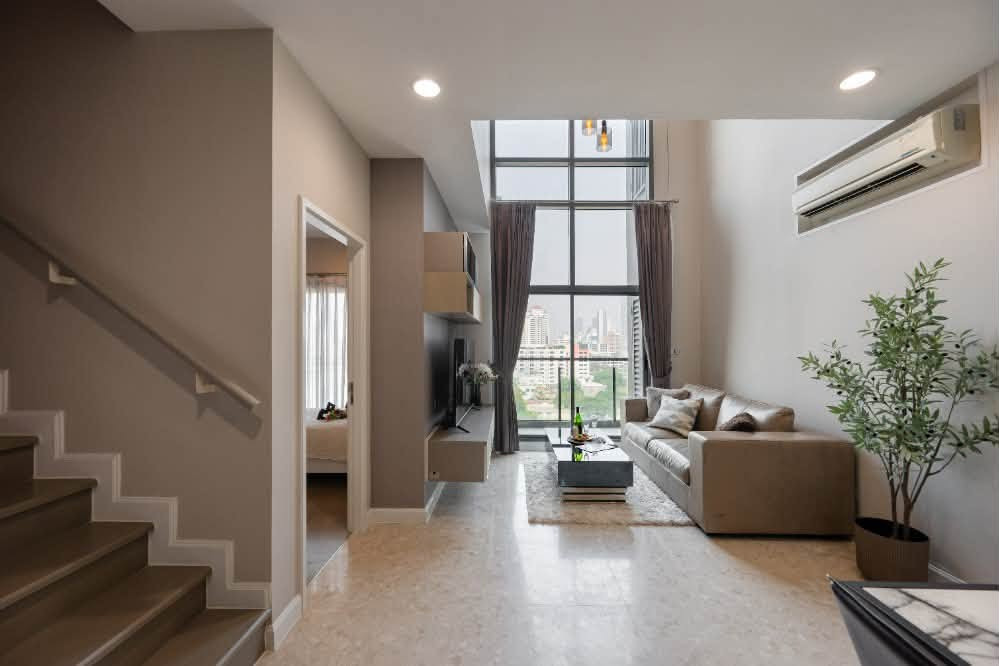 RENT I The Crest Sukhumvit 34 (200 m. to BTS Thonglor) RENT I The Crest Sukhumvit 34 (200 m. to BTS Thonglor)