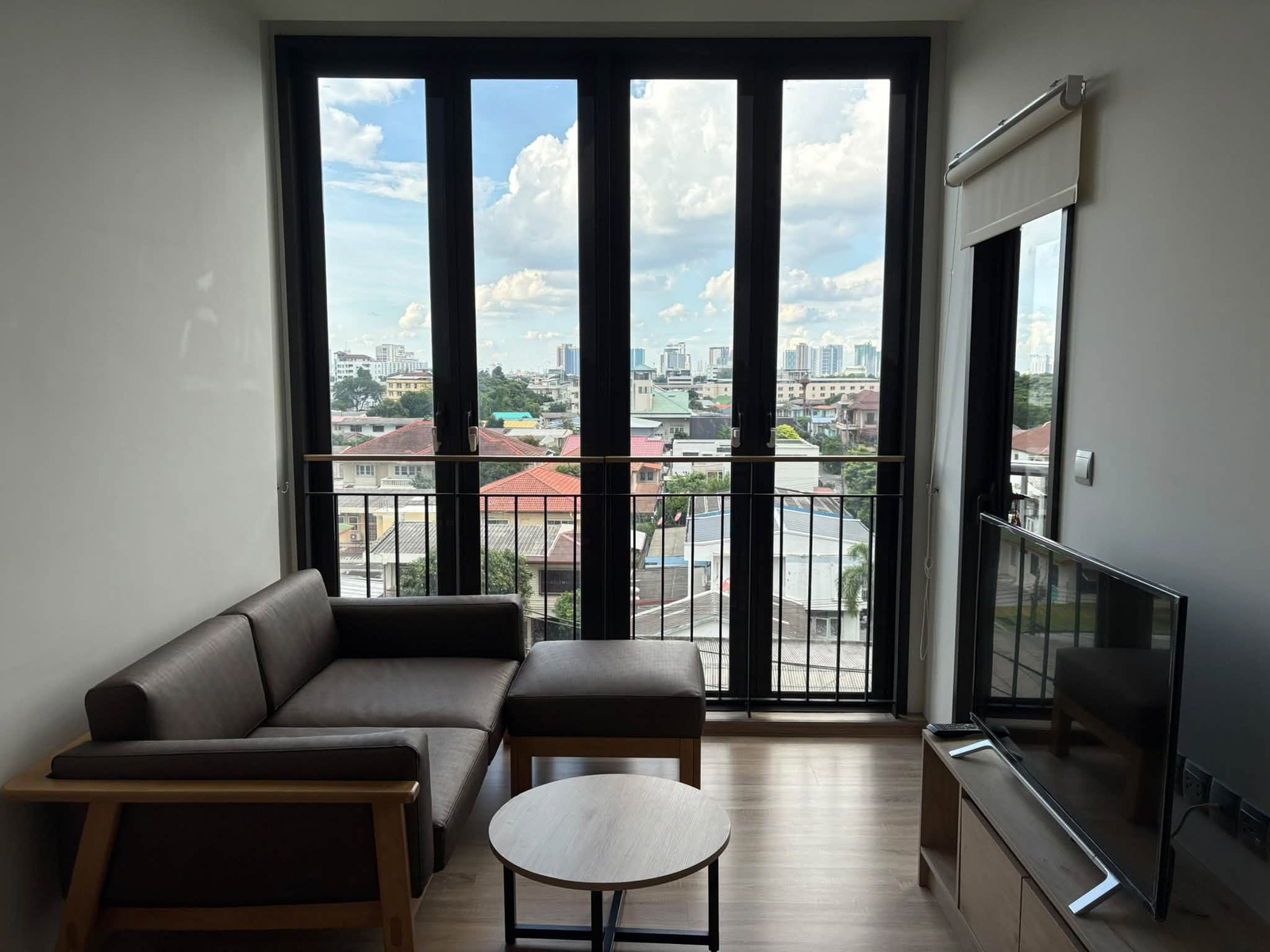 🌿 1 Bedroom room size 35 sq m with washing machine and dryer and Smart Home | Kawa Haus T77
