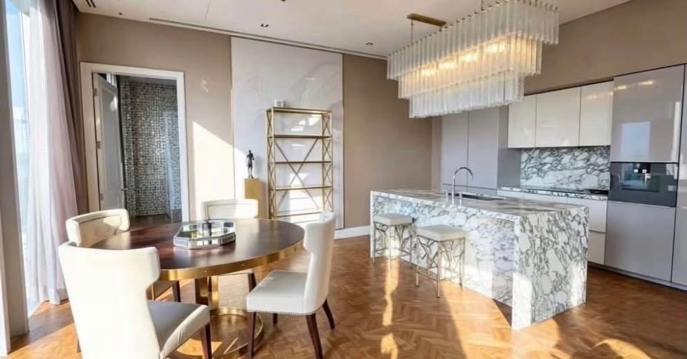 Urgent sale with tenant, lowest price 40 million.