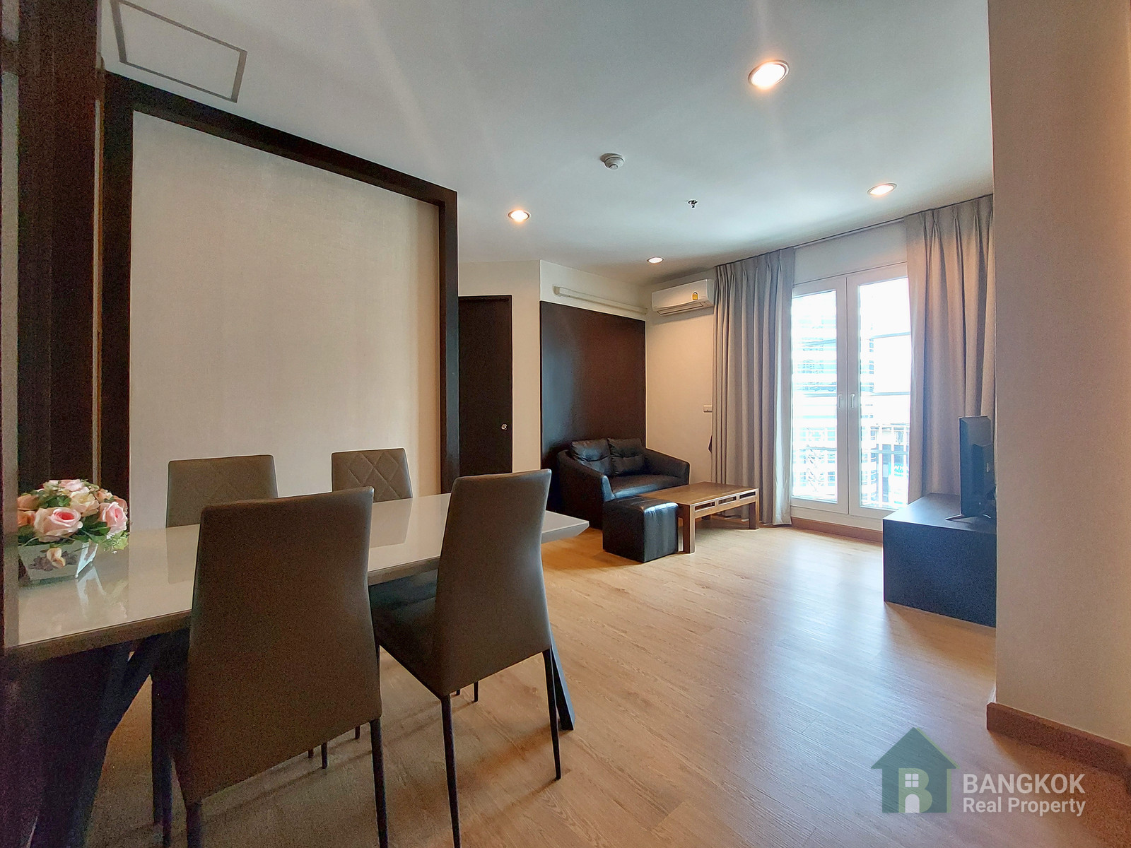 CitiSmart Sukhumvit 18 | ให้เช่าคอนโด 2 ห้องนอน  BTS อโศก