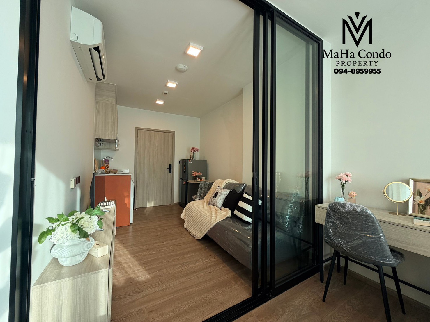 Condo for rent: CHAPTER ONE ALL RAMINTRA. The room has a separate dressing room.  Near the Pink Line MRT Lat Pla Khao Station – รูปที่ 3
