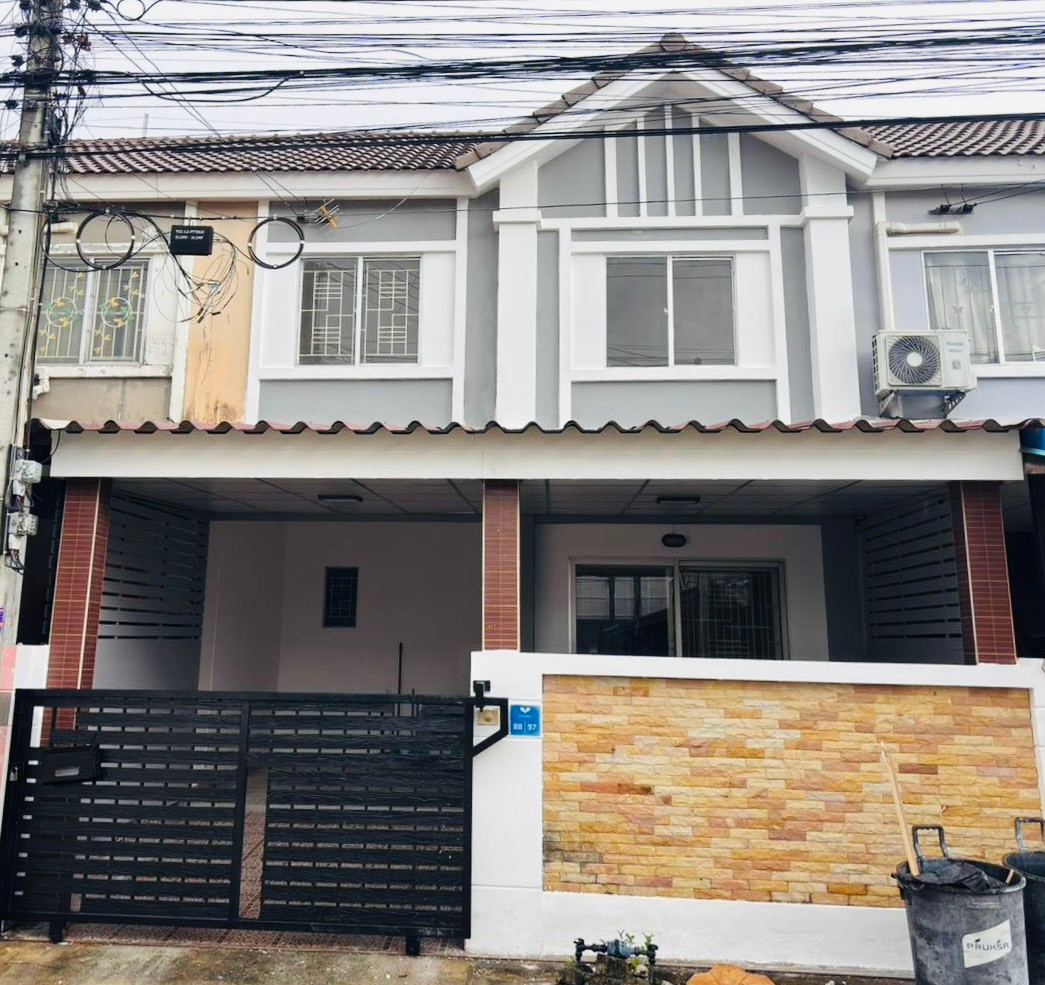 🏡✨ ให้เช่าทาวน์โฮม 2 ชั้น 📍หมู่บ้านพฤกษา63/1 (บางกะดี-ปทุมธานี) 💰 ค่าเช่าเพียง 8,000 บาท/เดือน 