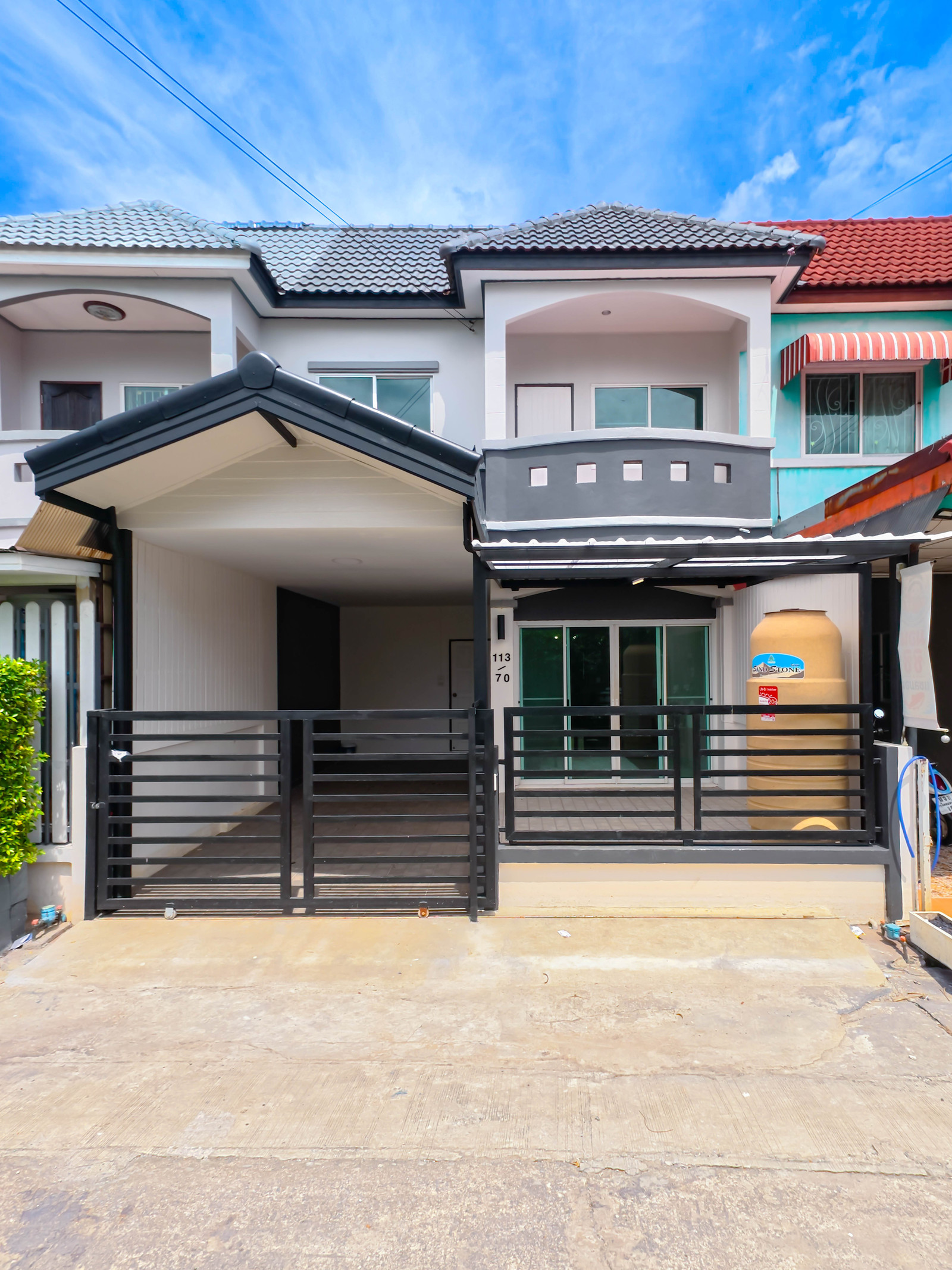 ขายทาวน์เฮ้าส์ 2 ชั้น หมู่บ้านคณาทรัพย์ เจริญพัฒนา 7 | 3 ห้องนอน เนื้อที่ 25 ตร.ว. ฟังก์ชันครบ ขายทาวน์เฮ้าส์ 2 ชั้น หมู่บ้านคณาทรัพย์ เจริญพัฒนา 7 | 3 ห้องนอน เนื้อที่ 25 ตร.ว. ฟังก์ชันครบ