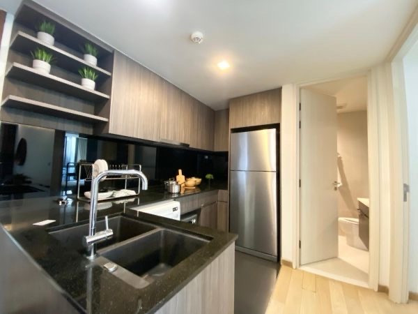 SUPER HOT PRICE & RARE ITEM! 2 นอน ชั้น 3 ไซส์ยักษ์ 65 ตร.ม. คอนโด Low-Rise ระดับ Luxury จาก Sansiri สุขุมวิท 49 (พร้อมพงษ์-ทองหล่อ) เงียบสงบ ส่วนตัวสูง ราคาขายทิ้ง ช็อกทุบตลาด เพียง 9.1M! Via 49  – รูปที่ 3