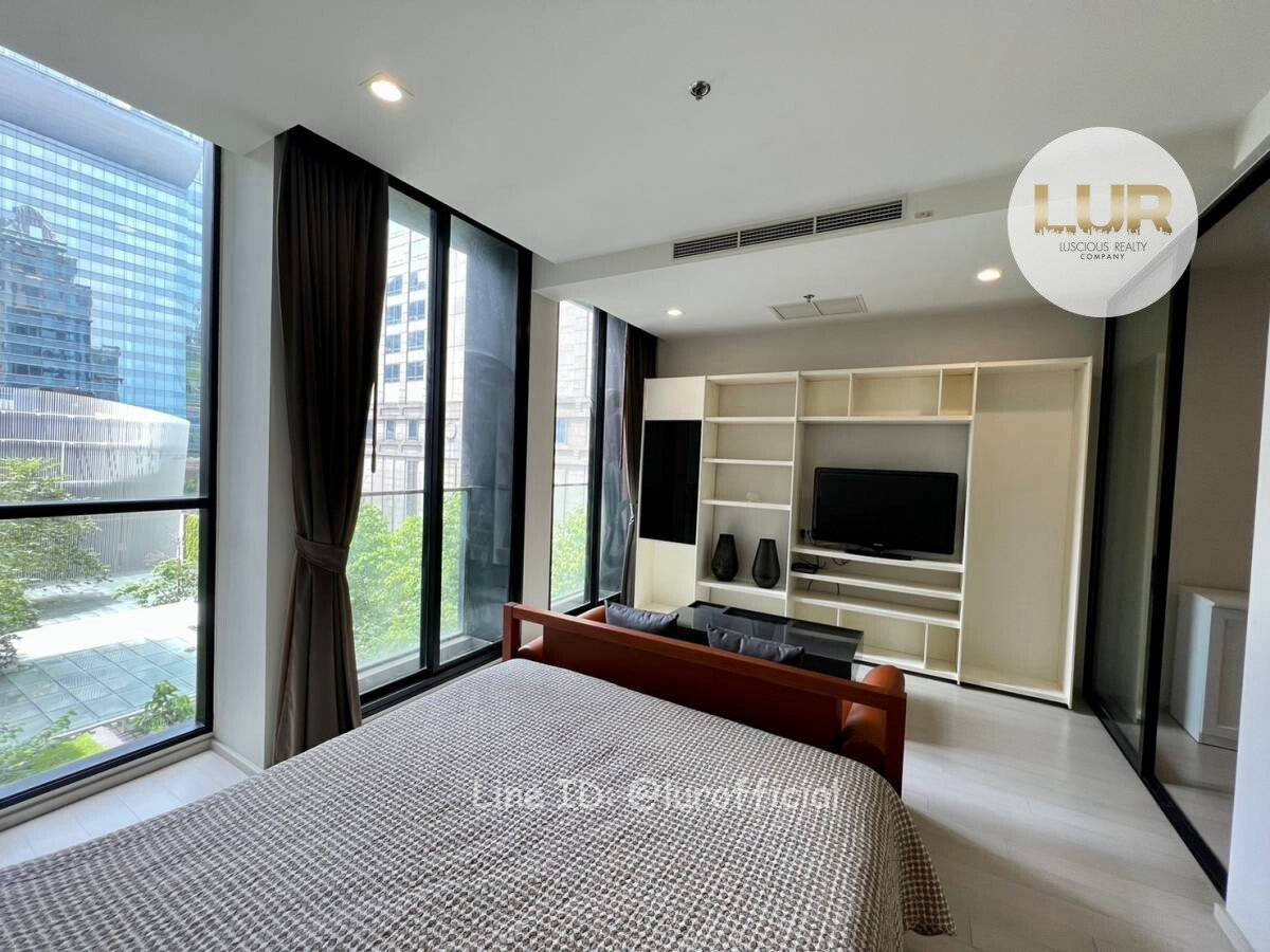 For Rent Condo for rent, beautiful room, good location, has a private elevator, near BTS Ploenchit | Noble Ploenchit