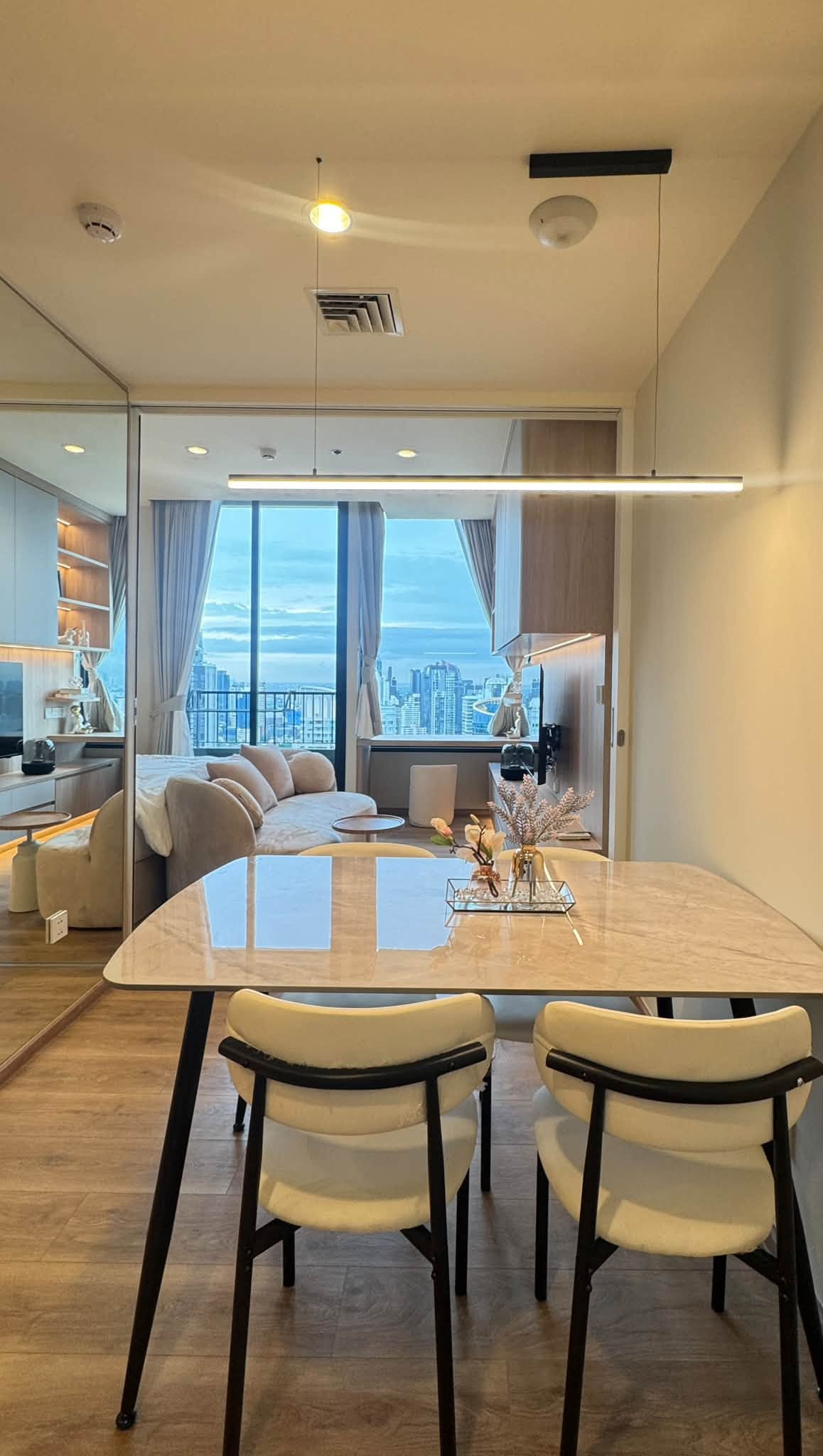 ให้เช่า โนเบิล ฟอร์ม ทองหล่อ 35,000 บาท/เดือน (High-Speed WiFi  1000/1000 Mbps Included) – รูปที่ 4