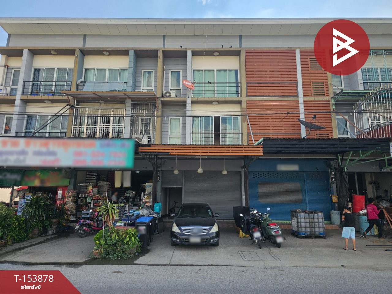 Commercial building for sale Den Chai Village, Khlong Kanya, Samut Prakan