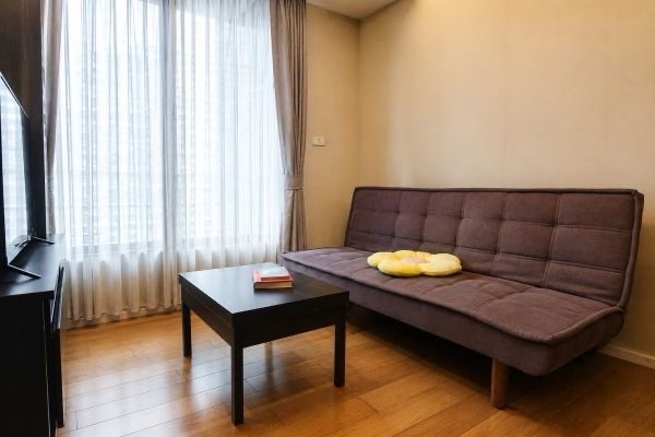 SUPER HOT PRICE & PRIME LOCATION (PRICE NEGOTIABLE)! 1 นอน 35 ตร.ม. ทำเลไข่แดงเพลินจิต-นานา ใกล้ BTS เพลินจิต เพียงเดินถึง ใกล้ Central Embassy & โรงพยาบาลบำรุงราษฎร์ ราคาขายต่อรองได้ ช็อกเพียง 4.19M! Focus Ploenchit – รูปที่ 4