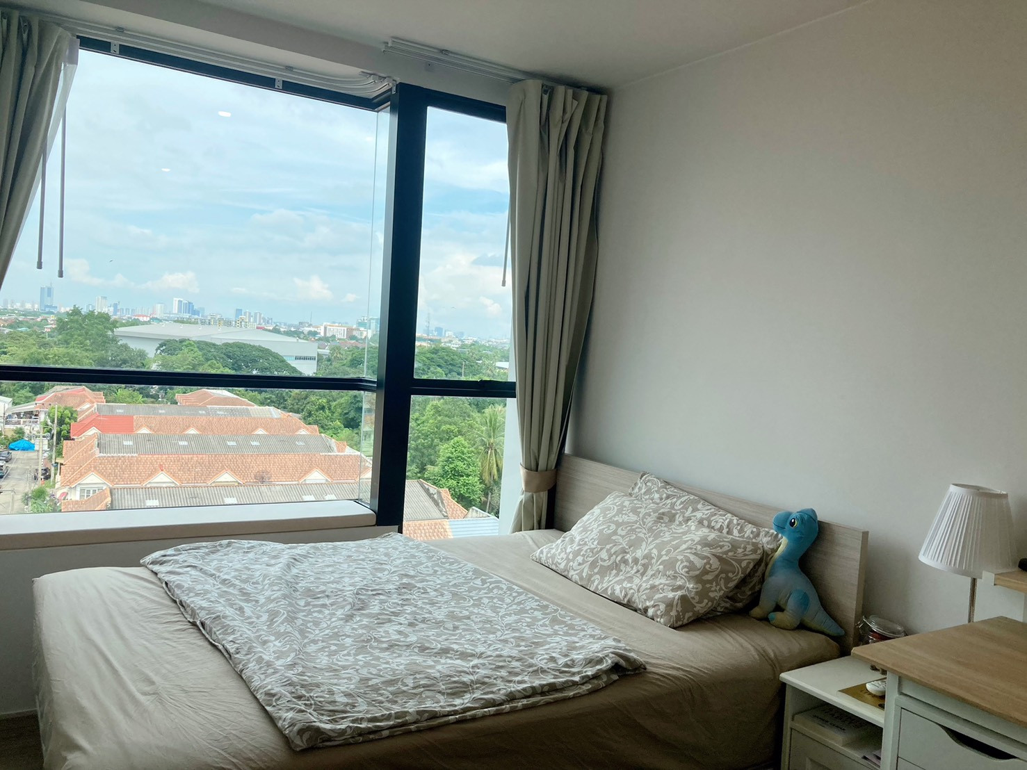 sell !!!  Condo Zelle Rattanathibet2 | Corner room, 8th floor, private view, complete with furniture and electrical appliances!!!