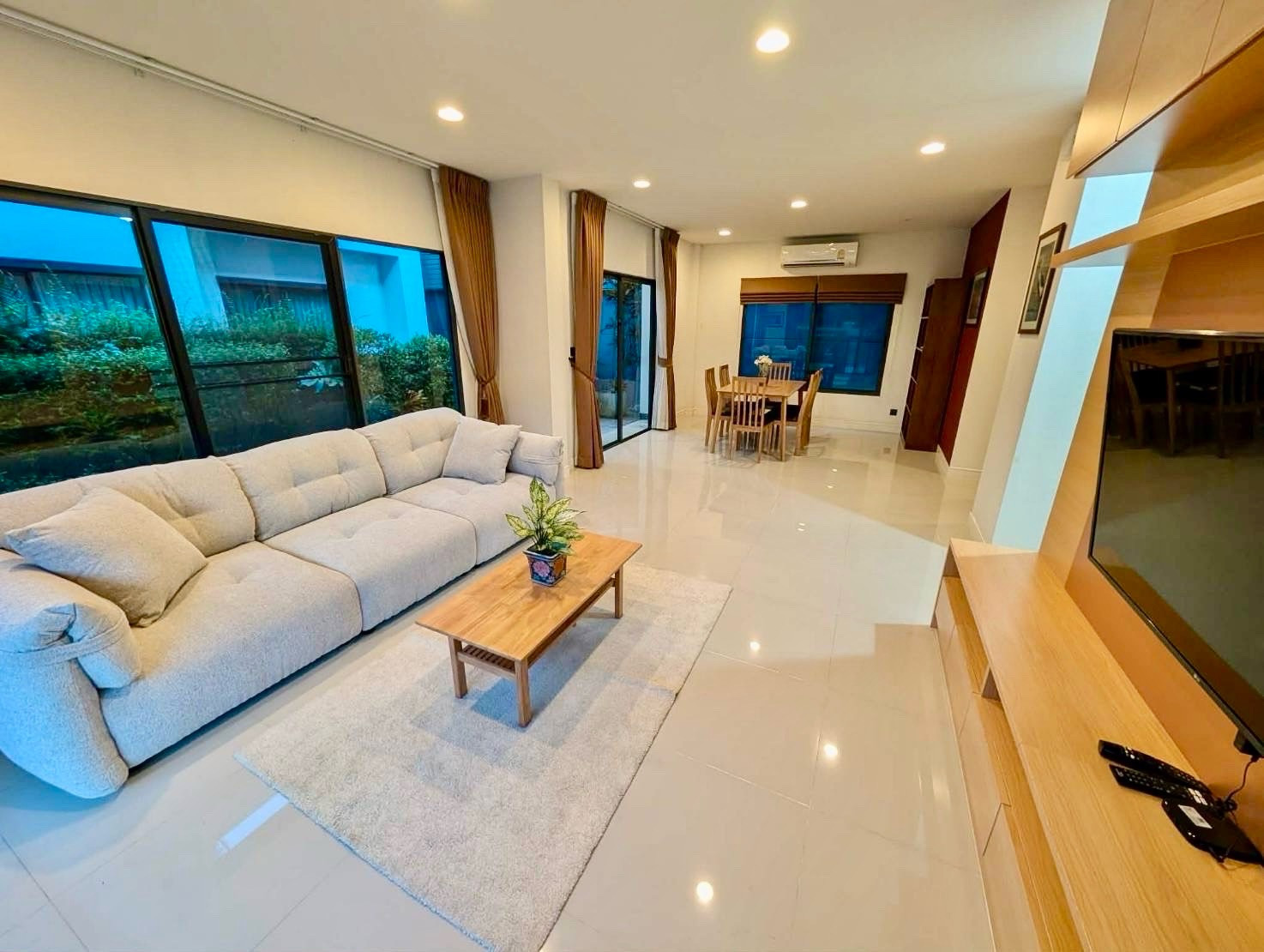 บ้านเดี่ยว 3 ห้องนอน 3 ห้องน้ำ ราคาสุดคุ้ม - มีบ้านหลายหลังในโครงการเดียวกัน มีให้เลือกทุกขนาด ทุกราคา นัดชมครั้งเดียว สามารถเลือกชมบ้านได้หลายแบบ ครบจบในที่เดียว! – รูปที่ 2