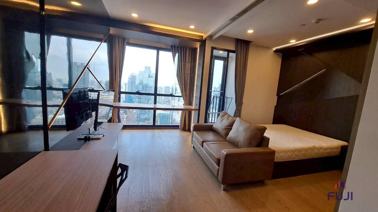 Iconic Skyline Living at Ashton Chula-Silom