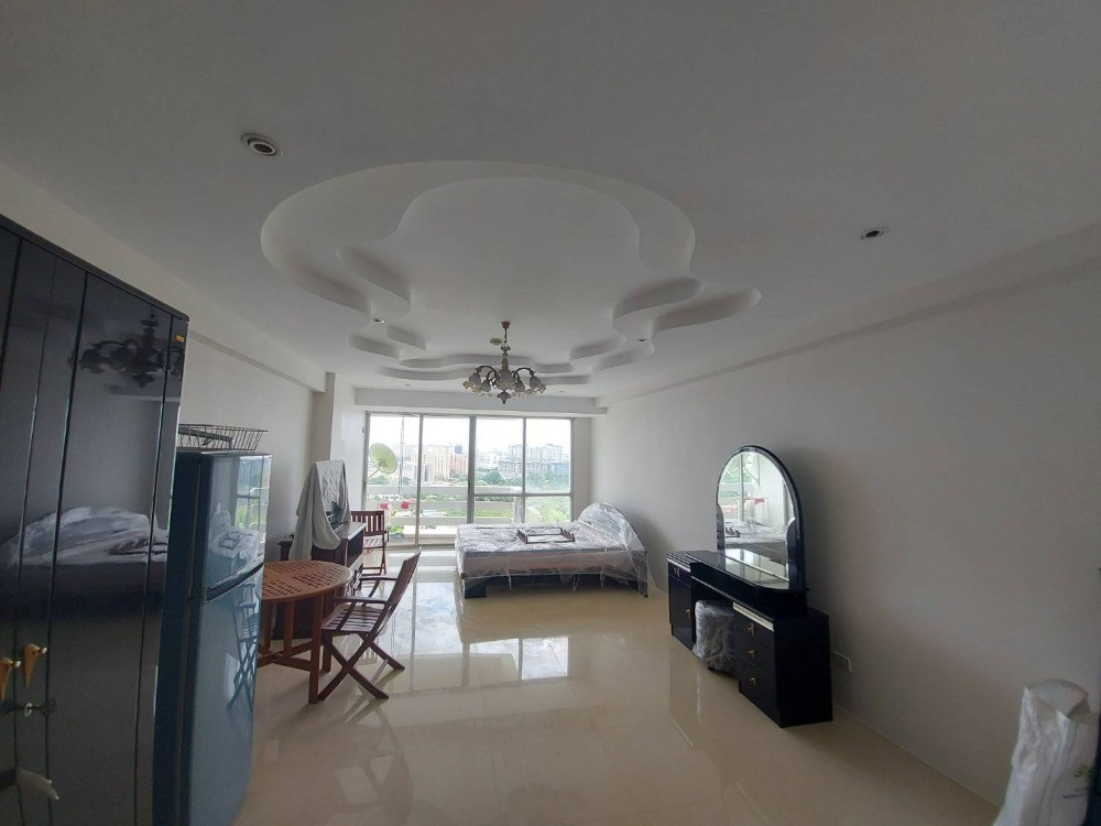 [For sale with tenant] Condo Evergreen View Tower Bangna 56 | Studio room 43 sq m., 10th floor, beautiful swimming pool view, good wind! ✨