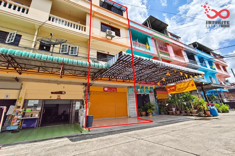 5-story commercial building for sale, Ariston Condo Town, 15 sq m, Soi Dan Samrong 11, Samrong Nuea, Mueang Samut Prakan, near MRT Si Dan.