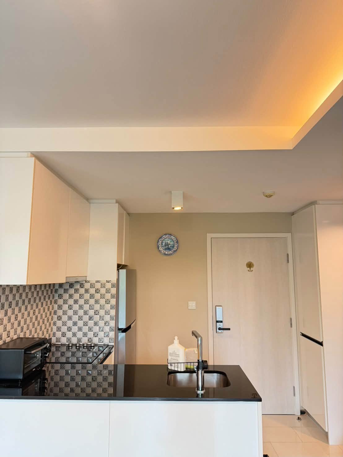 Condo for rent that allows pets (Pet-Friendly) - Maestro Sukhumvit 39 Project (Phrom Phong) Condo for rent that allows pets (Pet-Friendly) - Maestro Sukhumvit 39 Project (Phrom Phong)