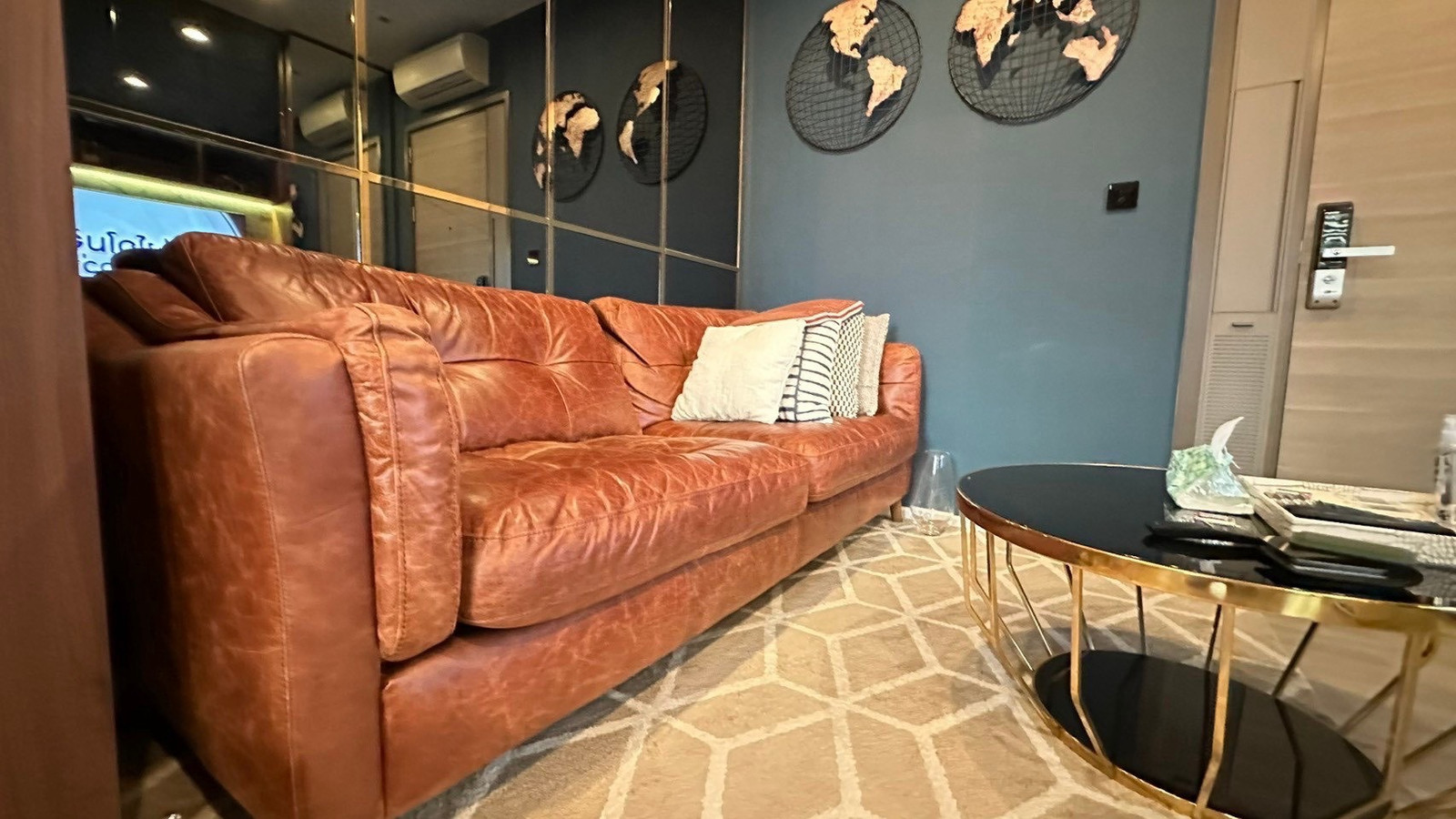 Urgent sale The room Sukhumvit 69 1 bedroom 1 bathroom Urgent sale The room Sukhumvit 69 1 bedroom 1 bathroom