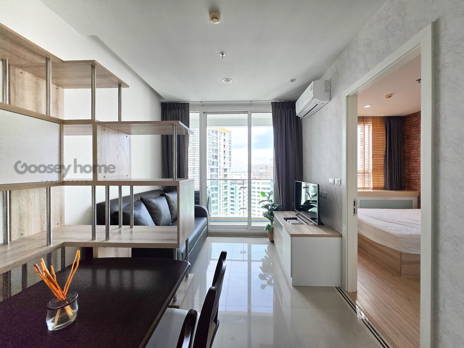 📍 For Rent- 15,000 baht per month, CBD Rama 9 area, near MRT Rama 9, Phetchaburi / Central Rama 9
