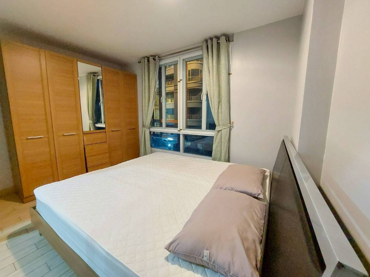 📍 𝐏-𝟏𝟎𝟔𝟏𝟑 | ให้เช่า Pandao Place Condo Sukhumvit 50 ห้องใหญ่แต่งครบ ใกล้ทางด่วน & BTS! 𝟏𝟑,𝟖𝟎𝟎 บาท/ด. | Line ID: @easycondoplus | 099-229-6397 📍 𝐏-𝟏𝟎𝟔𝟏𝟑 | ให้เช่า Pandao Place Condo Sukhumvit 50 ห้องใหญ่แต่งครบ ใกล้ทางด่วน & BTS! 𝟏𝟑,𝟖𝟎𝟎 บาท/ด. | Line ID: @easycondoplus | 099-229-6397