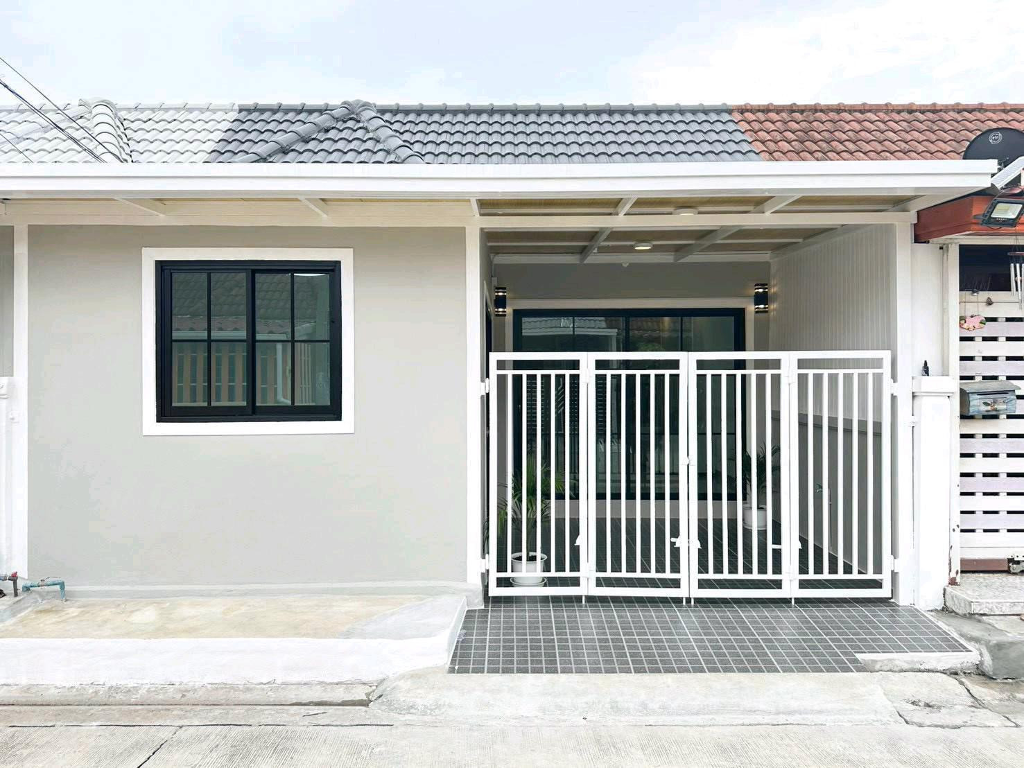 หมู่บ้านบัวทอง4 ถนนบ้านกล้วย-ไทรน้อยบางบัวทอง  นนทบุรี   