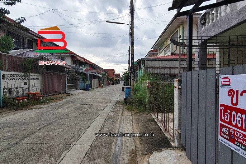 บ้านแฝด หมู่บ้านพระปิ่น 2 เนื้อที่ 25.5 ตรว. (ศาลาธรรมสพน์ ซอย 15) แขวงศาลาธรรมสพน์ เขตทวีวัฒนา – รูปที่ 2
