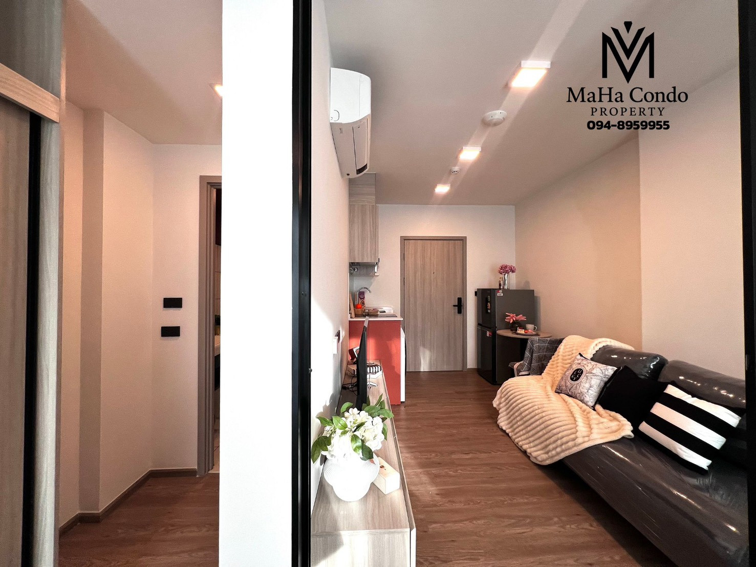 Condo for rent: CHAPTER ONE ALL RAMINTRA. The room has a separate dressing room.  Near the Pink Line MRT Lat Pla Khao Station – รูปที่ 4