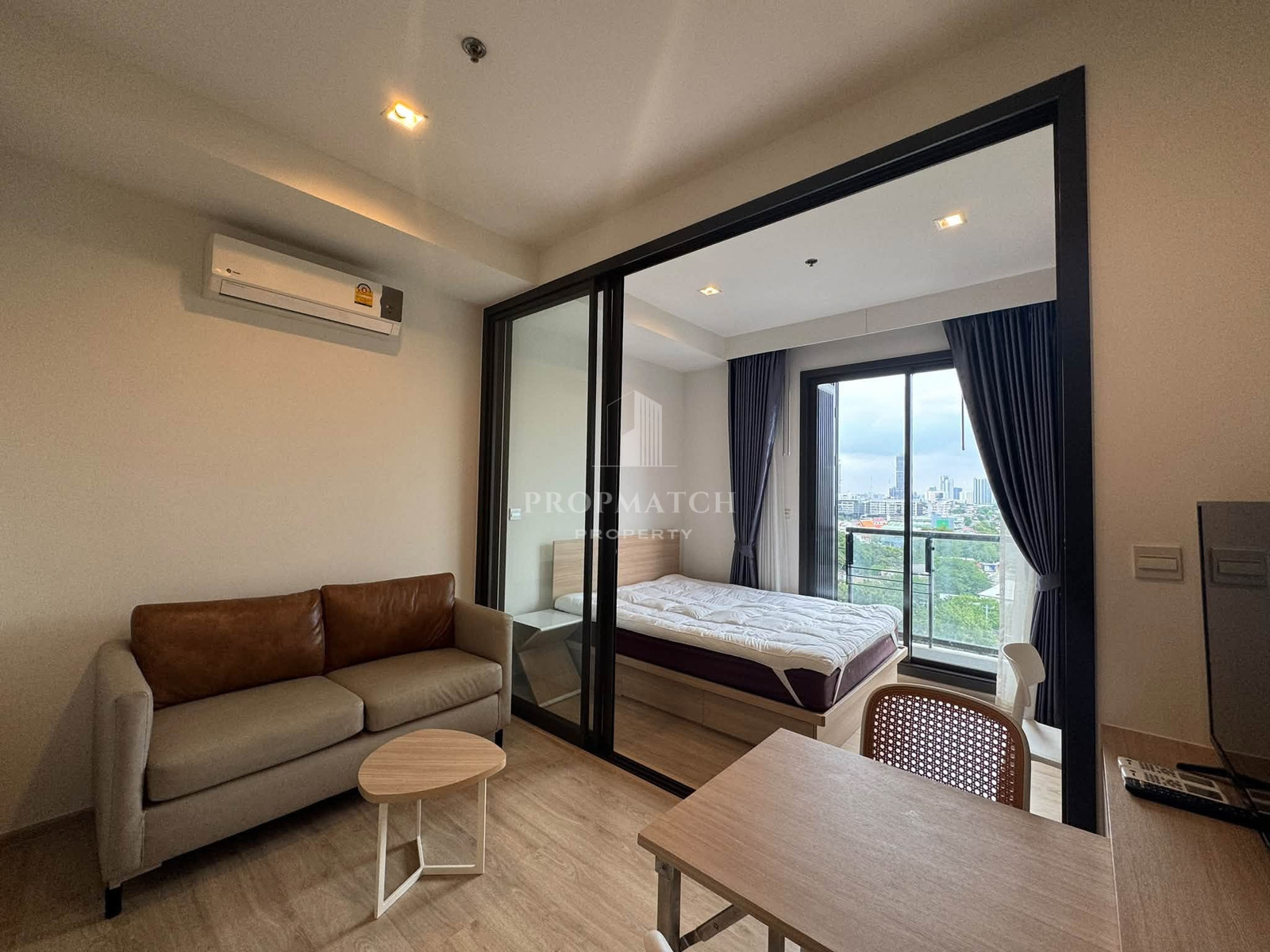 ✨Flash Deal ✨M Jatujak ( 1Bed 1Bath 30SQM.) พร้อมอยู่ ! เพียง 18,500 บาทต่อเดือน Tel.0981315848@propmatch 