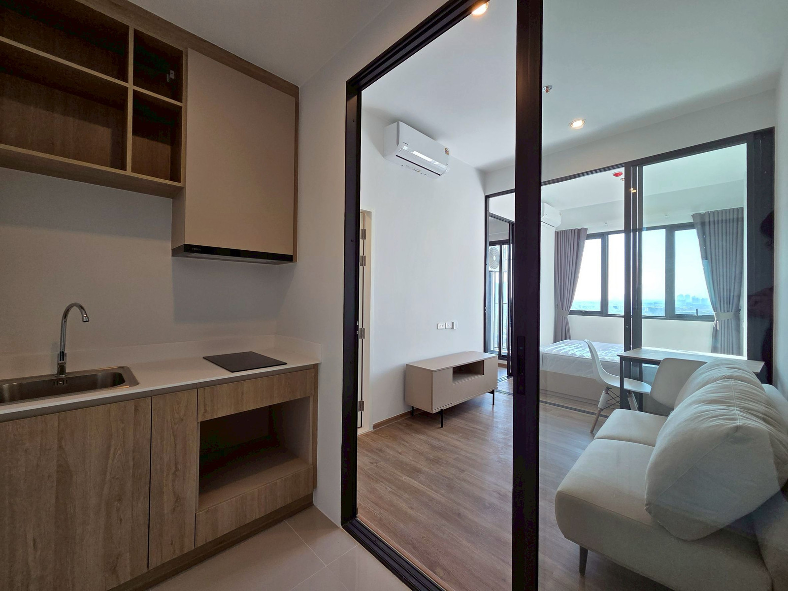 🔥 Condo for Rent at  FLEXI MEGA SPACE BANGNA เฟล็กซี่ เมกะ สเปซ บางนา | Near MRT Yellow Line – Si Iam Station