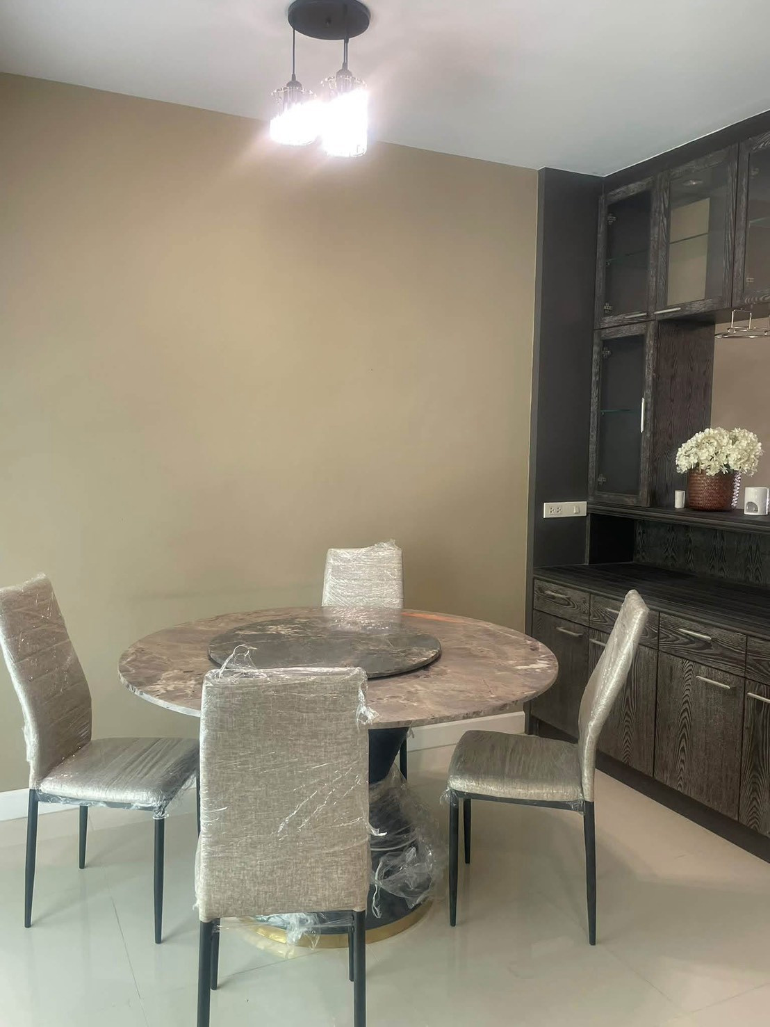 🏡✨ FOR RENT ทาวน์โฮม 3 ชั้น TOWN AVENUE RAMA 9 3 ห้องนอน 3 ห้องน้ำ พื้นที่กว้าง 200 ตร.ม. พร้อมสวนหลังบ้าน ในทำเลศักยภาพกรุงเทพกรีฑา 💰 ค่าเช่าเพียง 35,000 บาท/เดือน – รูปที่ 4