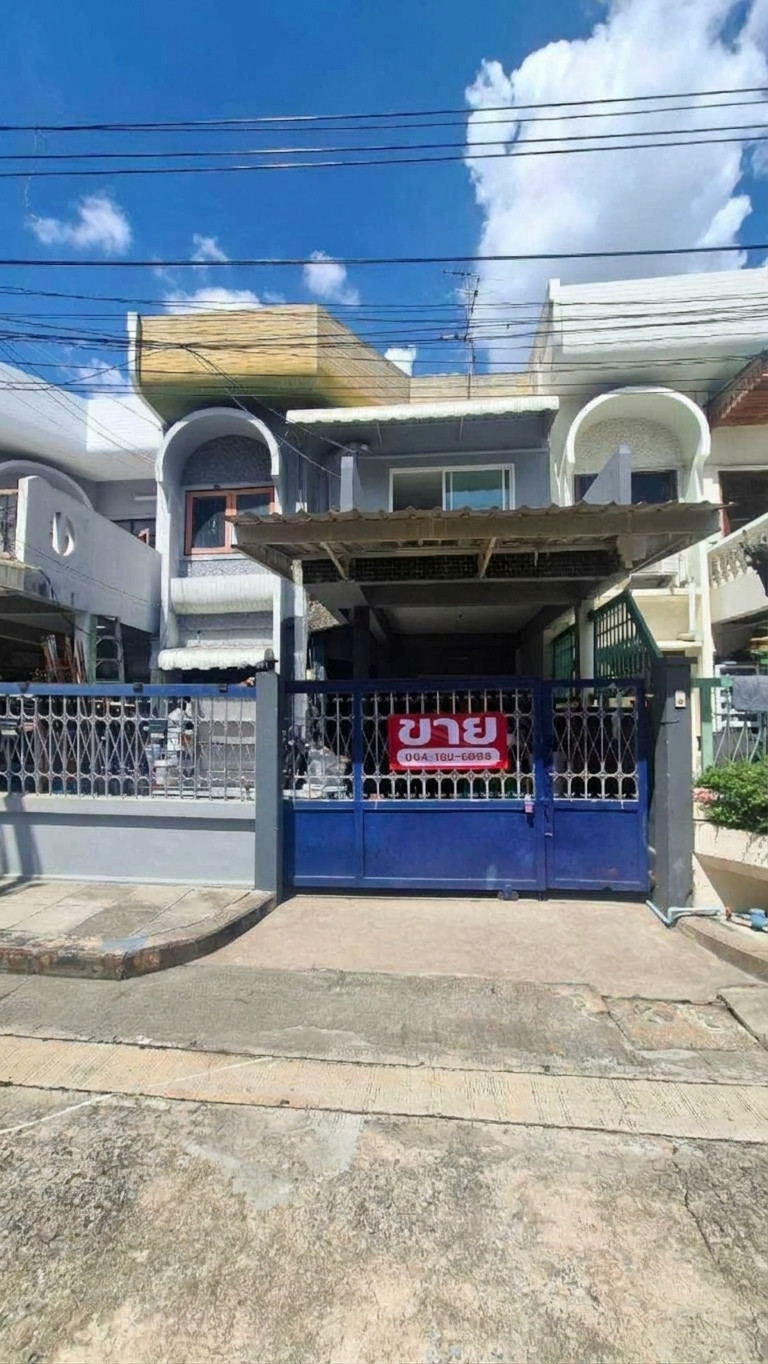 2-story townhouse for sale, good location, convenient travel, Anothai Village, Rama 3 Road.