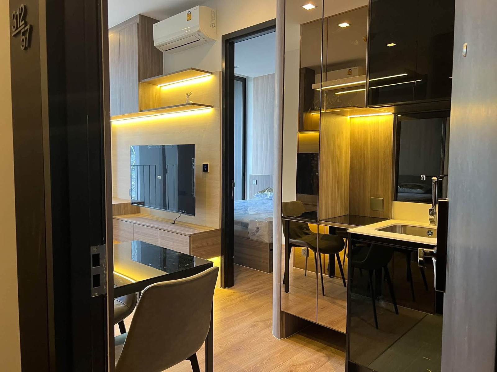 Condo for rent: Noble Around Ari – รูปที่ 2