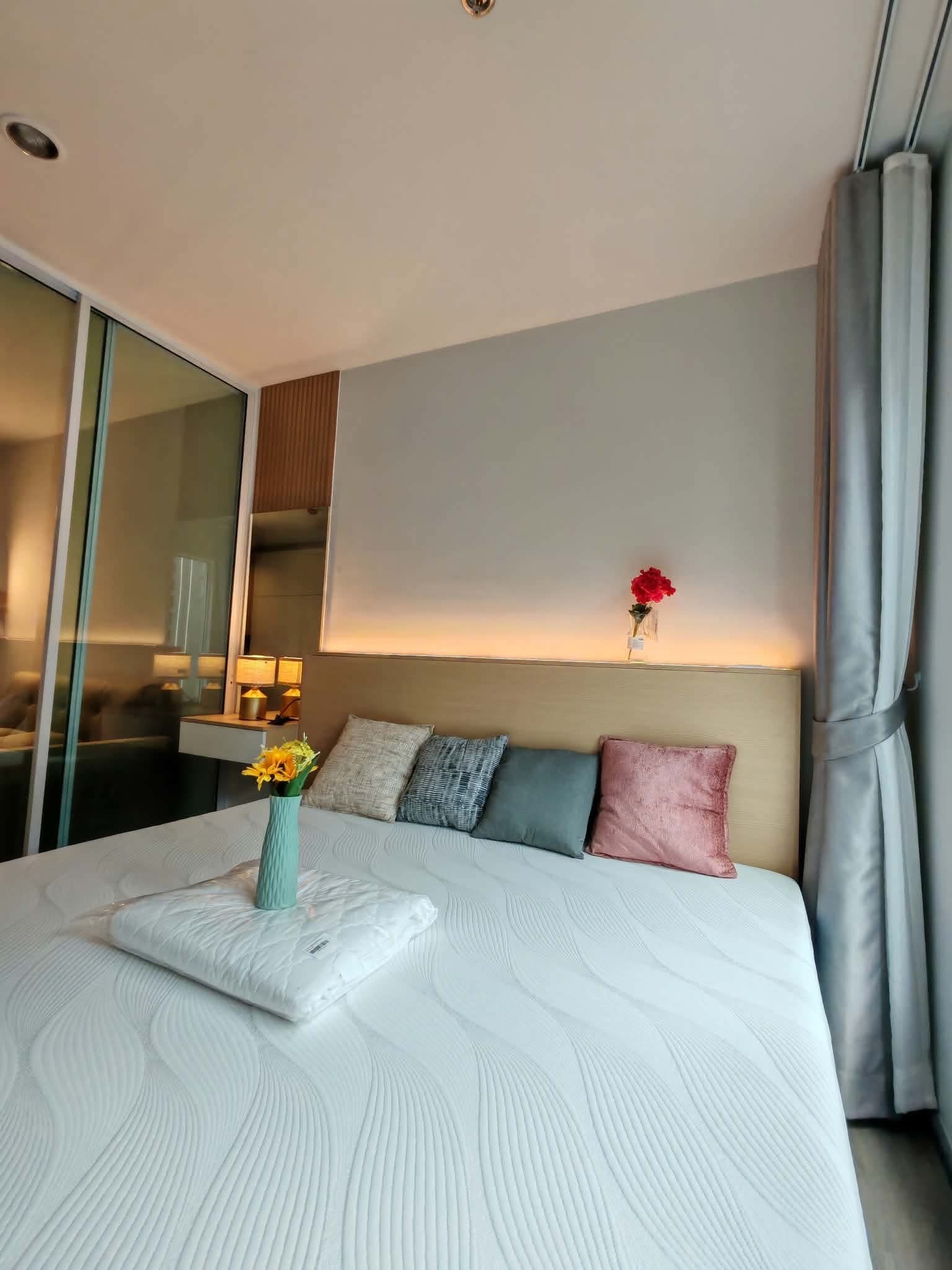ให้เช่าคอนโด Regent Home Bangna (รีเจ้นท์ โฮม บางนา) ห้องสวย เฟอร์นิเจอร์ครบ วิวสระว่ายน้ำ – รูปที่ 3