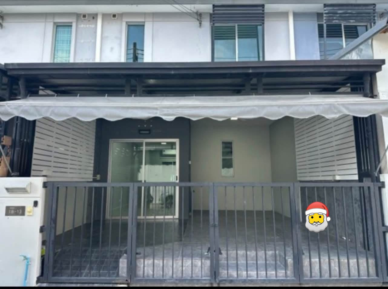 🏡 2-story townhome for rent, Pruksa Village 96/2 | Khlong Luang, Pathum Thani, 3 bedrooms, 2 bathrooms 💰 Rent only 11,000 baht/month 🐱 Can raise cats | 🌐 There is internet | 🏠 Free common fees