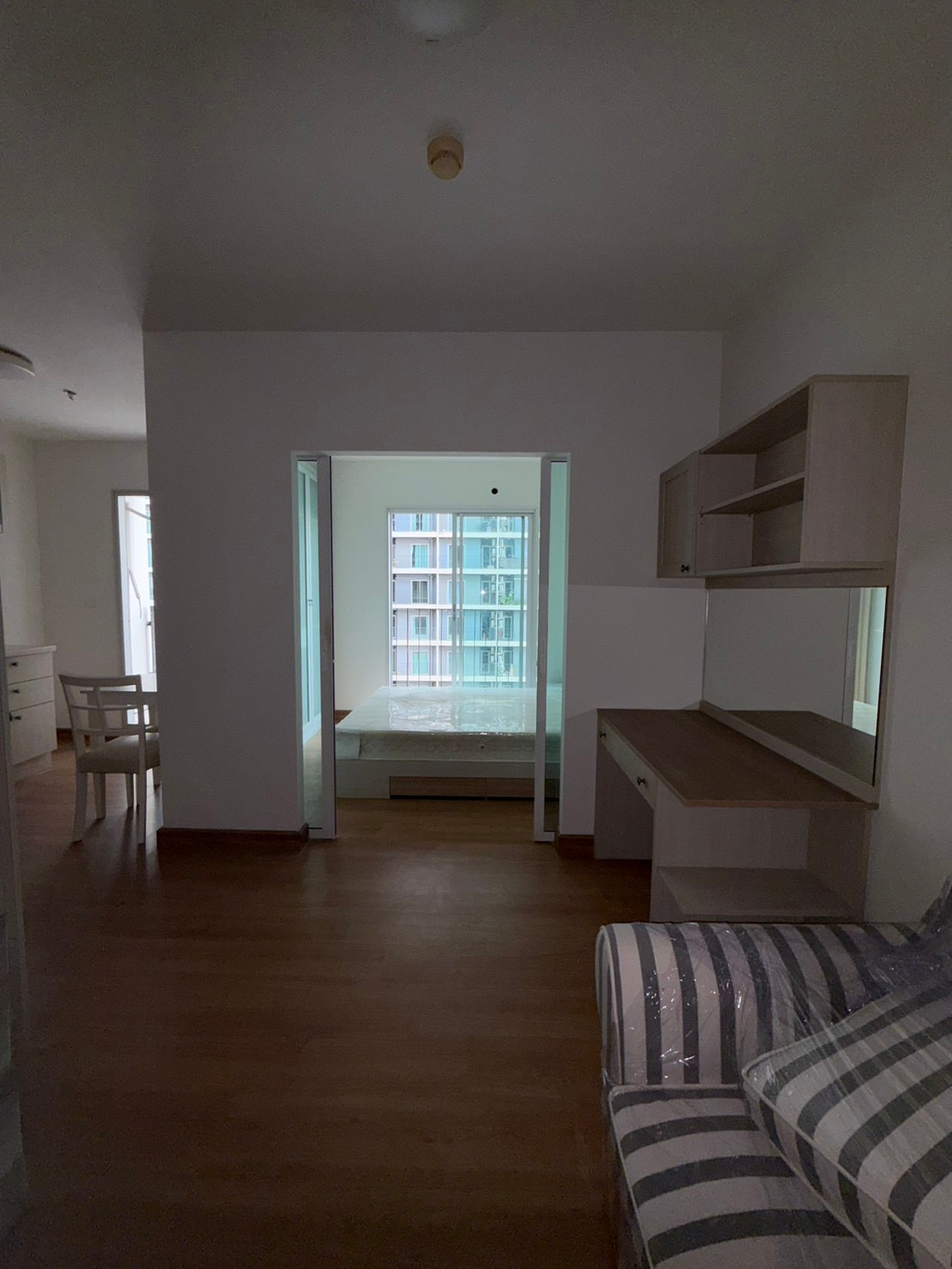 Condo for sale CHAPTER ONE MODERN DUTCH Rat Burana 33 🌊 14th floor, Chao Phraya River view Fully furnished Ready to move in 💰 Selling price only 1,600,000 baht, including transfer fee!