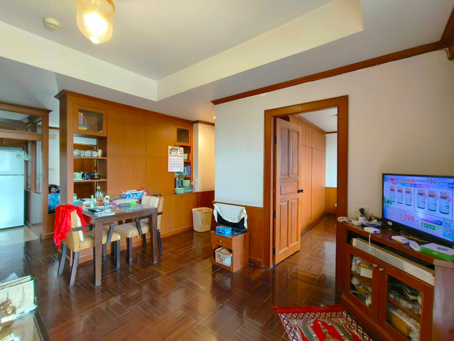 ขาย คอนโด Monterey Place (ย่าน CBD วิวกรุงเทพชั้นใน) 78 ตร.ม. 1 ห้องนอน 1 ห้องน้ำ ใกล้ MRT ศูนย์ประชุมสิริกิติ์ 200 m. ใกล้ BTS อโศก 900 m. – รูปที่ 3