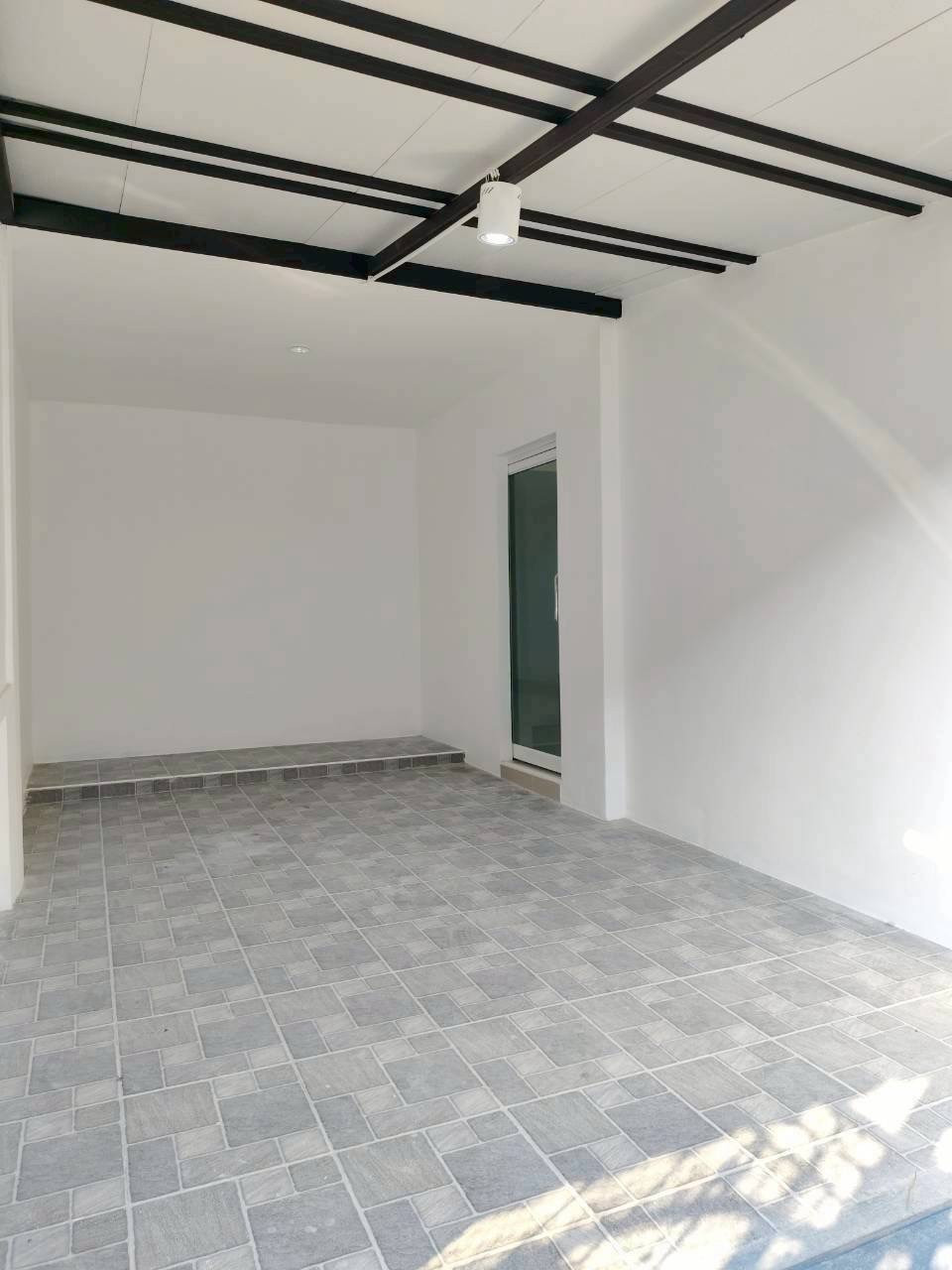 🏡ทาวน์เฮาส์บัวทอง 4 รีโนเวทใหม่ 4 ห้องนอน ต่อเติมครบ พร้อมอยู่ ในงบสุดคุ้ม🏡 – รูปที่ 2