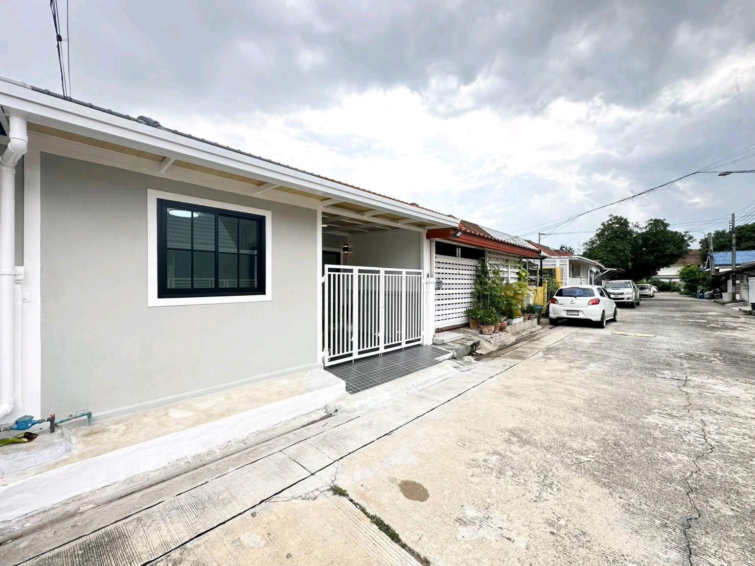 หมู่บ้านบัวทอง4 ถนนบ้านกล้วย-ไทรน้อยบางบัวทอง  นนทบุรี    – รูปที่ 3
