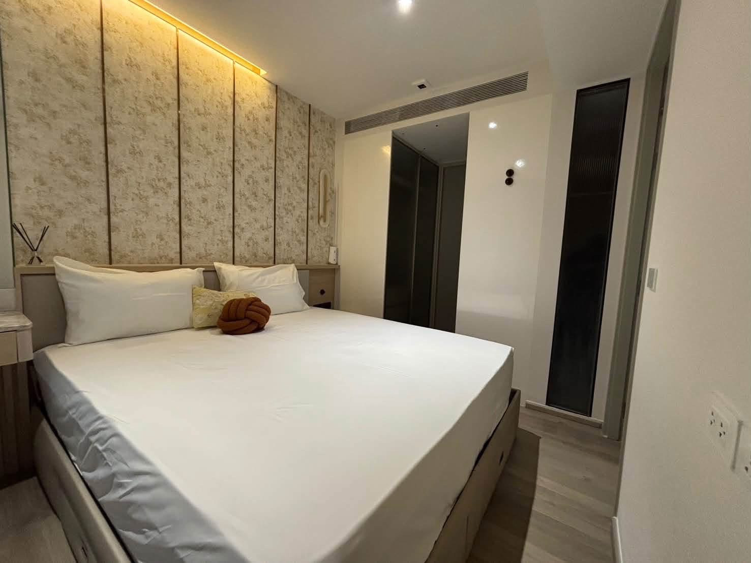 🏙️ ให้เช่า FYNN ASOKE (Sukhumvit 10) | 1 Bedroom + Multi-function Room | Bathtub  – รูปที่ 3