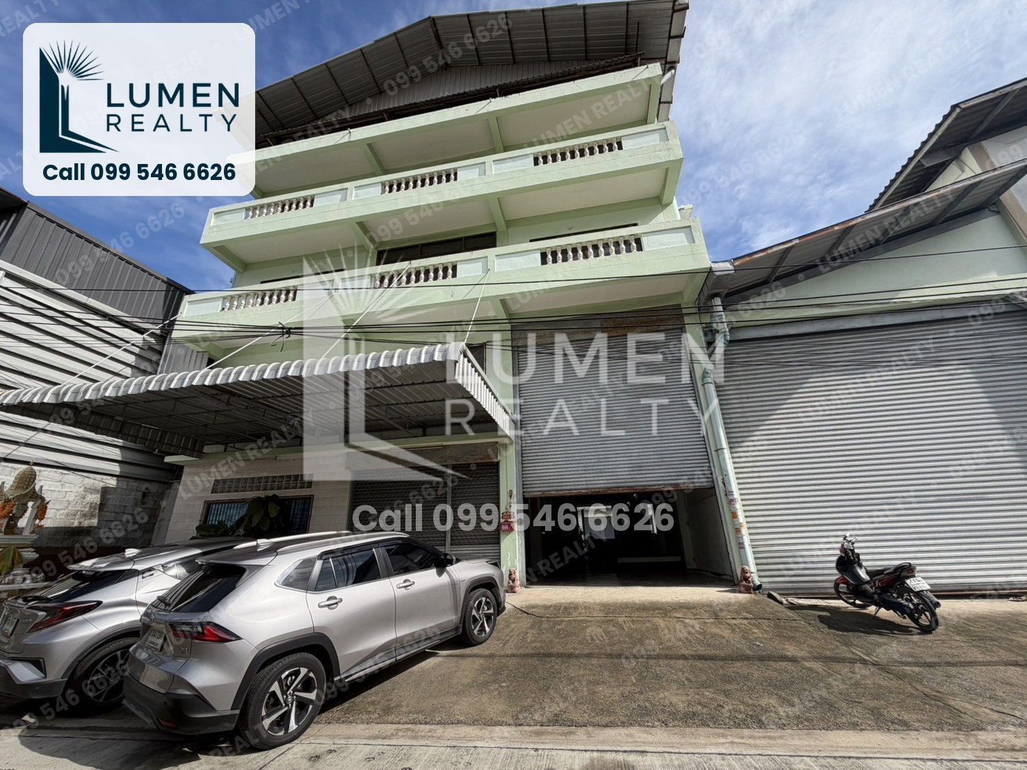 ✨ โรงงานให้เช่า พื้นที่ใช้สอยประมาณ 5,520 ตร.ม. 5 อาคารติดกัน ประตูเหล็กม้วนไฟฟ้ากว้าง 5.5 ม. พื้นรับน้ำหนัก 1.5 ตัน/ตร.ม. ซอยเอกชัย บางบอน ราคาพิเศษ 390,000 บาทต่อเดือน