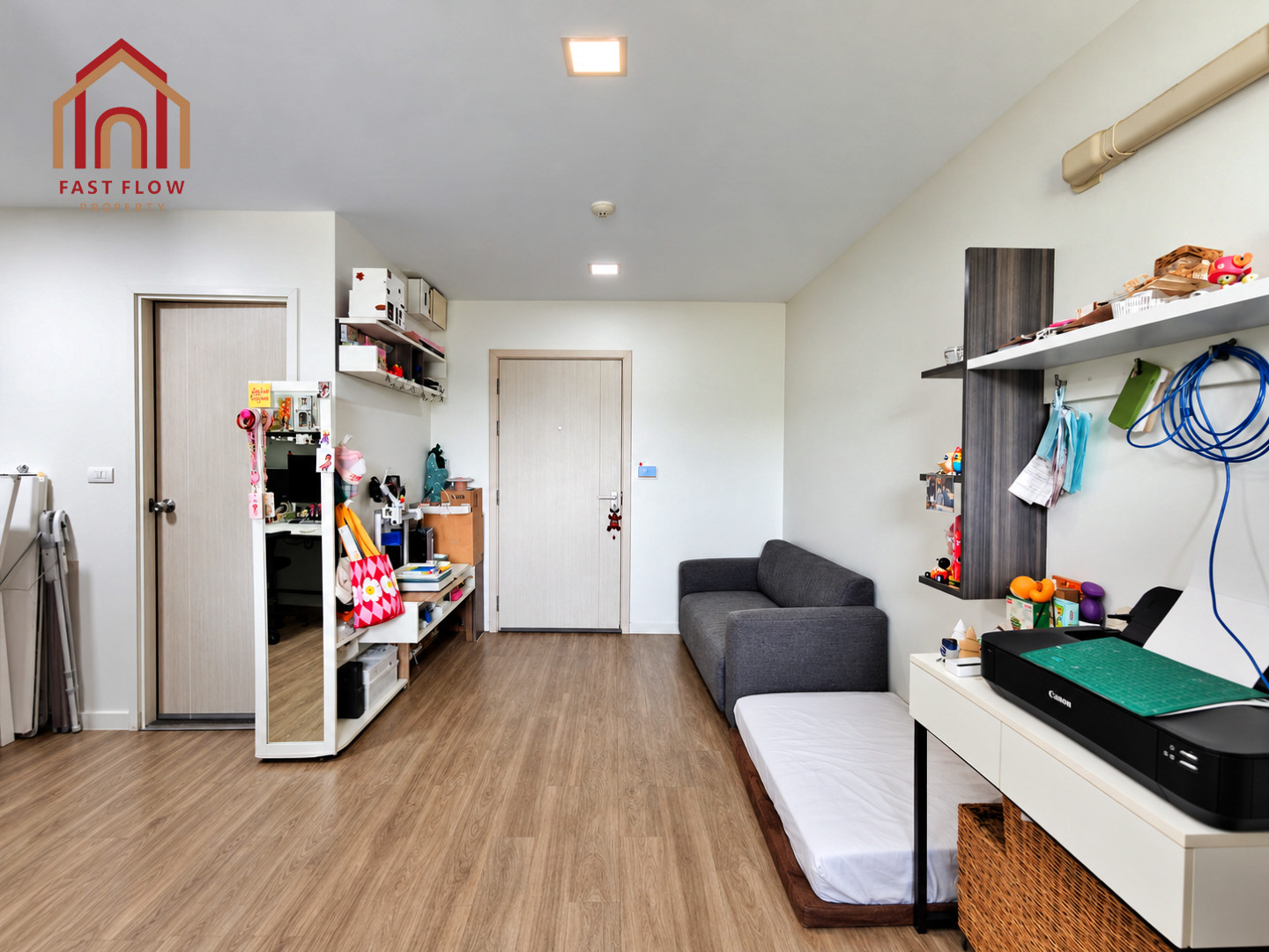 ขายถูก! คอนโดพร้อมผู้เช่า ห้องมุม ตึก A ชั้น 2 เจน คอนโด คลองหก Gen Condo ธัญบุรี ใกล้ ม.เทคโนโลยีราชมงคลธัญบุรี เหมาะสำหรับพักอาศัย หรือลงทุนปล่อยเช่า BOY – รูปที่ 3