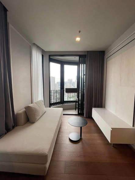 ให้เช่า Ideo Q Sukhumvit 36 1 ห้องนอน+1 Bedroom Plus 50 ตร.ม. ชั้น 18 วิวเมือง ใกล้ BTS ทองหล่อ 48,000
