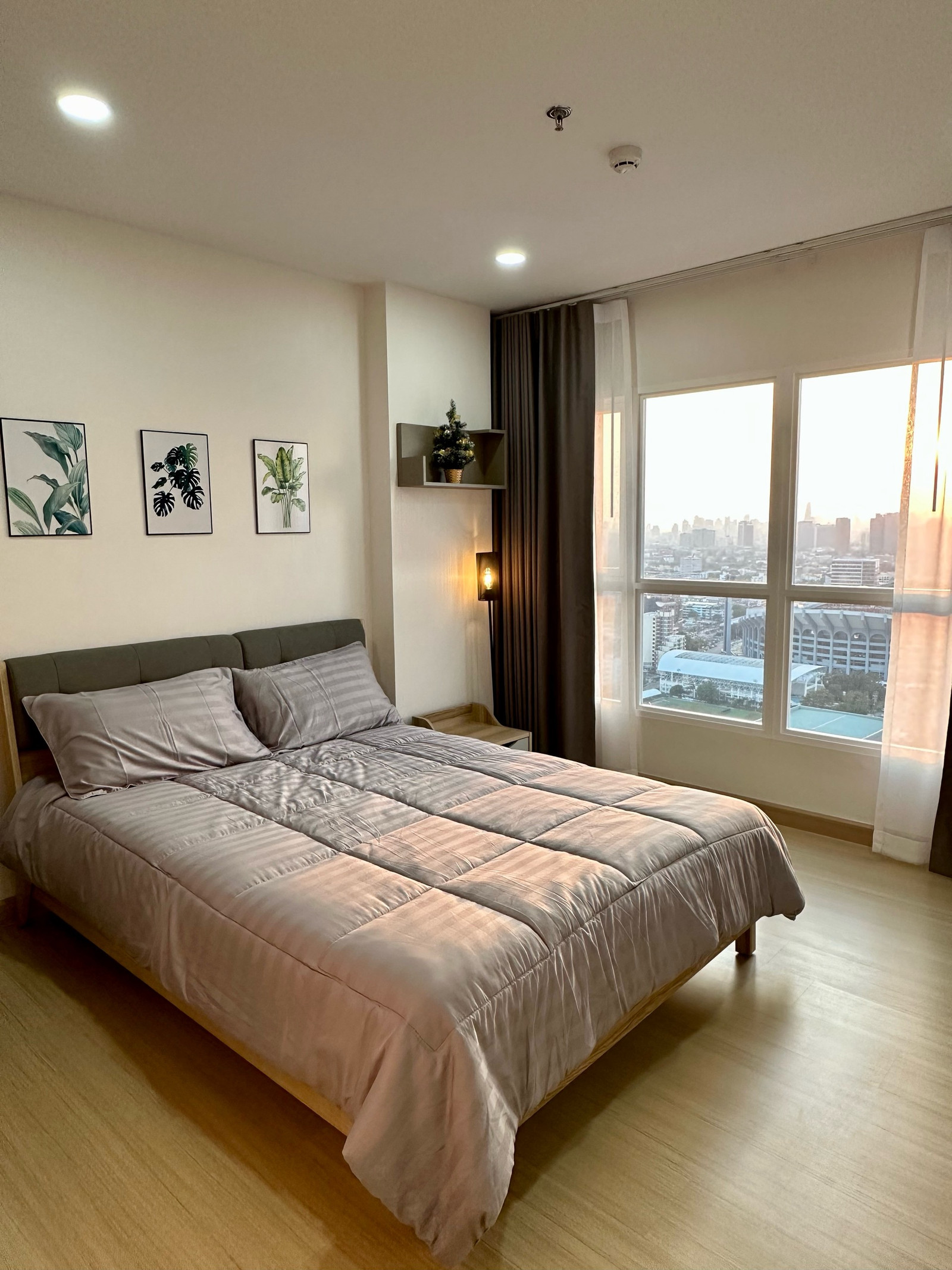 1 bedroom, digital door, sun protection film, 32nd floor, beautiful view, Rajamangala.